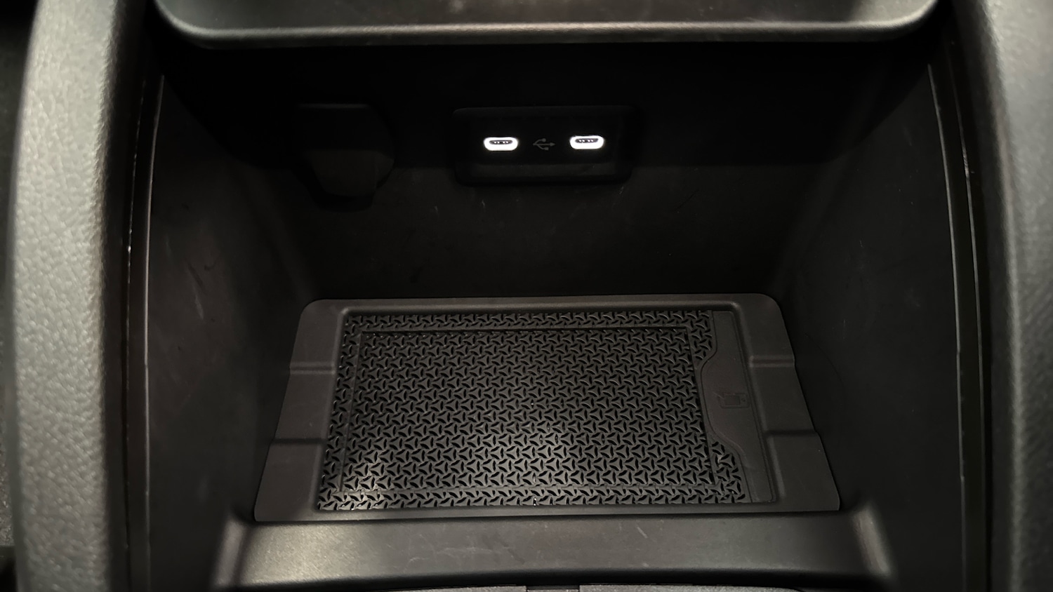 Used Mercedes-Benz V-Class 2025 for sale - 76541709: Photo 31