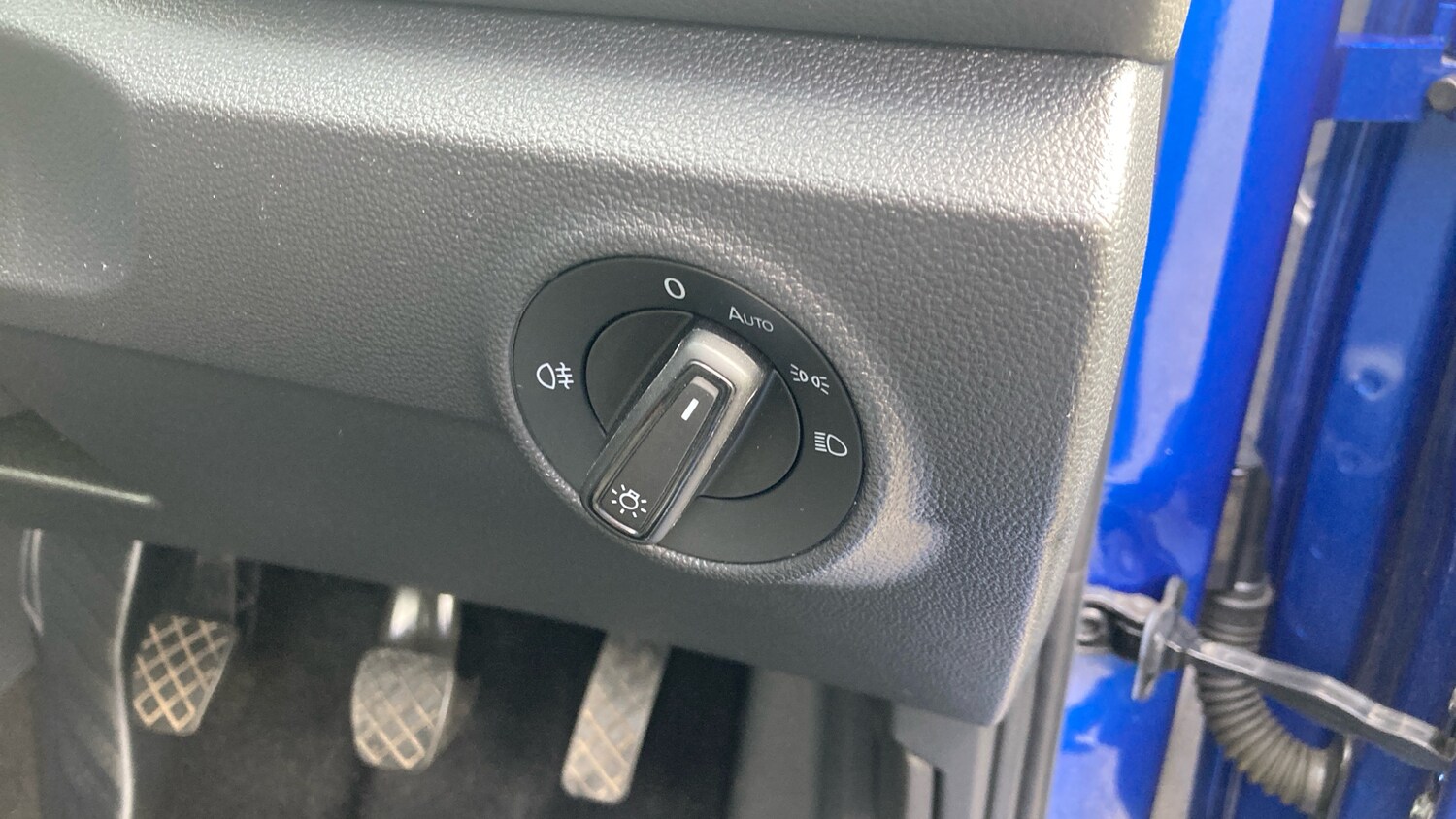 Used Volkswagen T-Roc 2023 for sale - 76159850: Photo 28