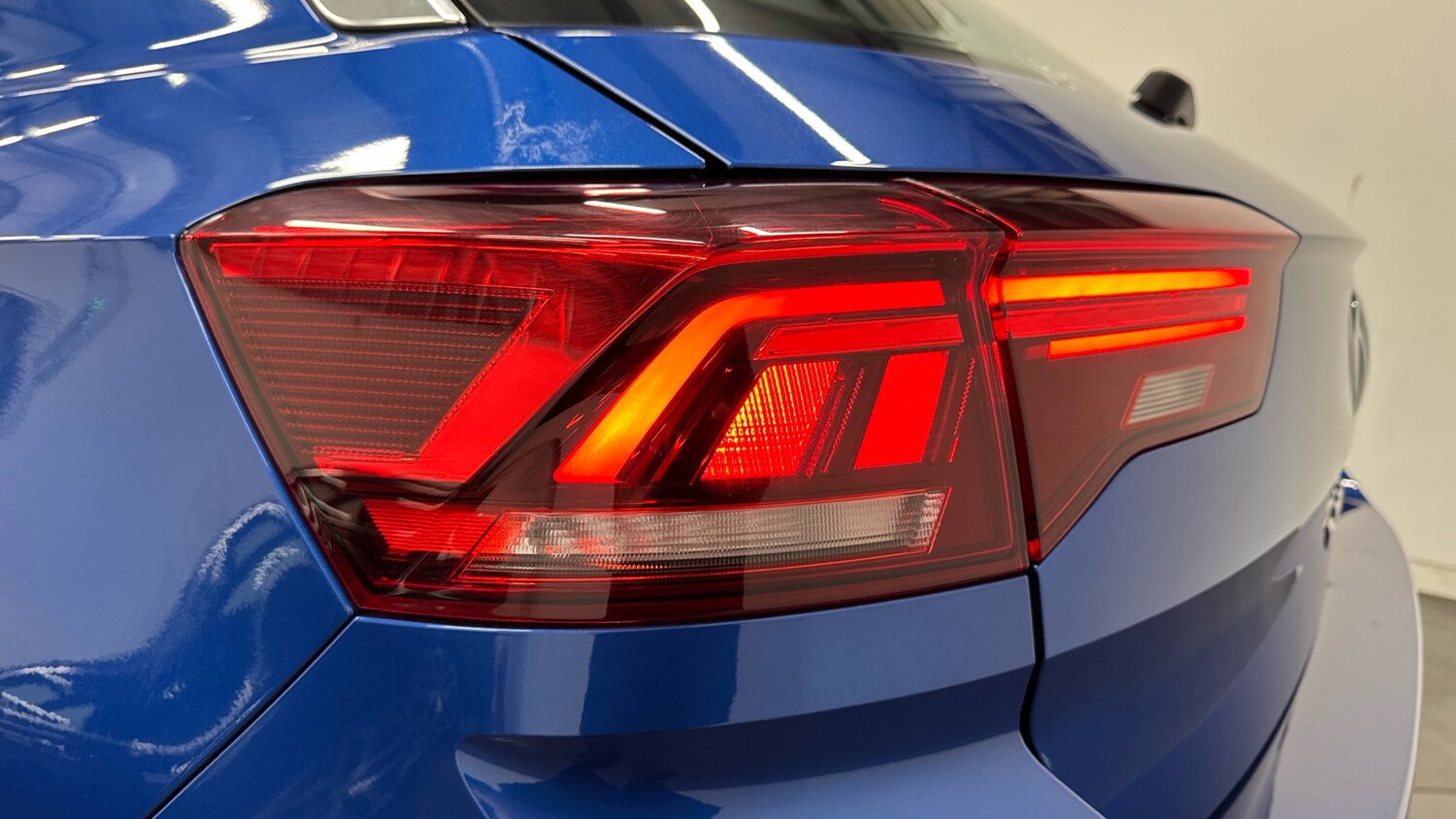 Used Volkswagen T-Roc 2023 for sale - 76159850: Photo 45