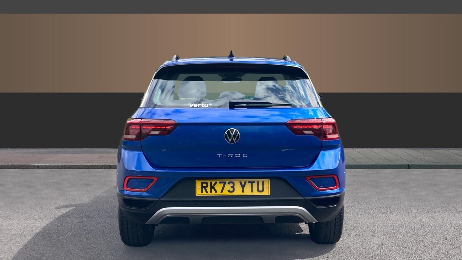 Used Volkswagen T-Roc 2023 for sale - 76159850: Photo 6