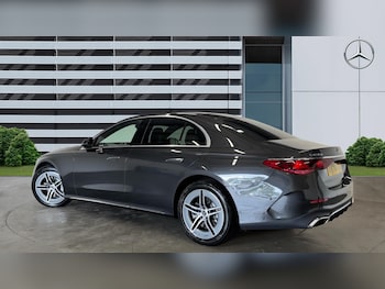 Used Mercedes-Benz E Class 2024 for sale - 78991936: Photo