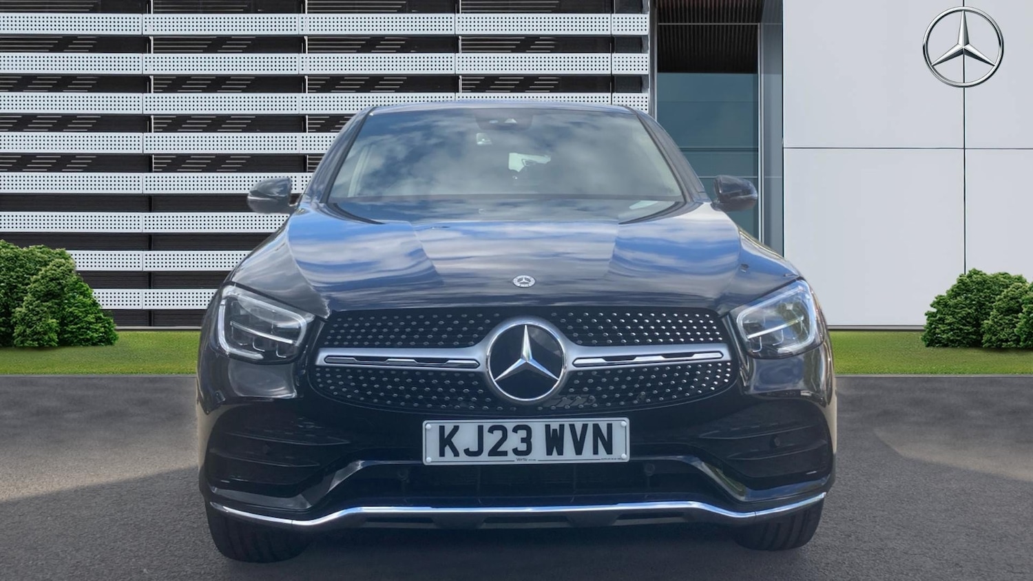 Used Mercedes-Benz GLC 2023 for sale - 76194730: Photo 3