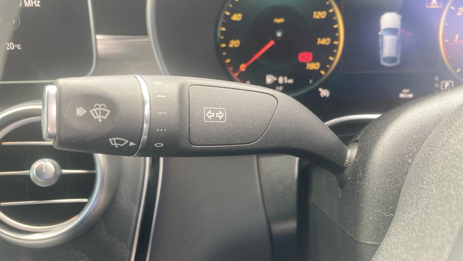 Used Mercedes-Benz GLC 2023 for sale - 76194730: Photo 33
