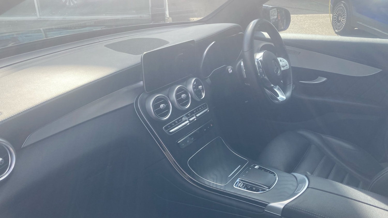 Used Mercedes-Benz GLC 2023 for sale - 76194730: Photo 9