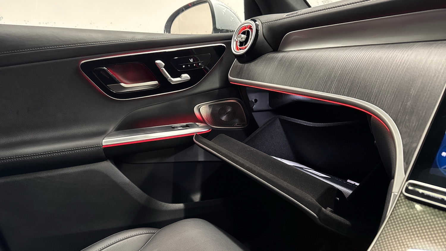 Used Mercedes-Benz GLC 2024 for sale - 77273514: Photo 36