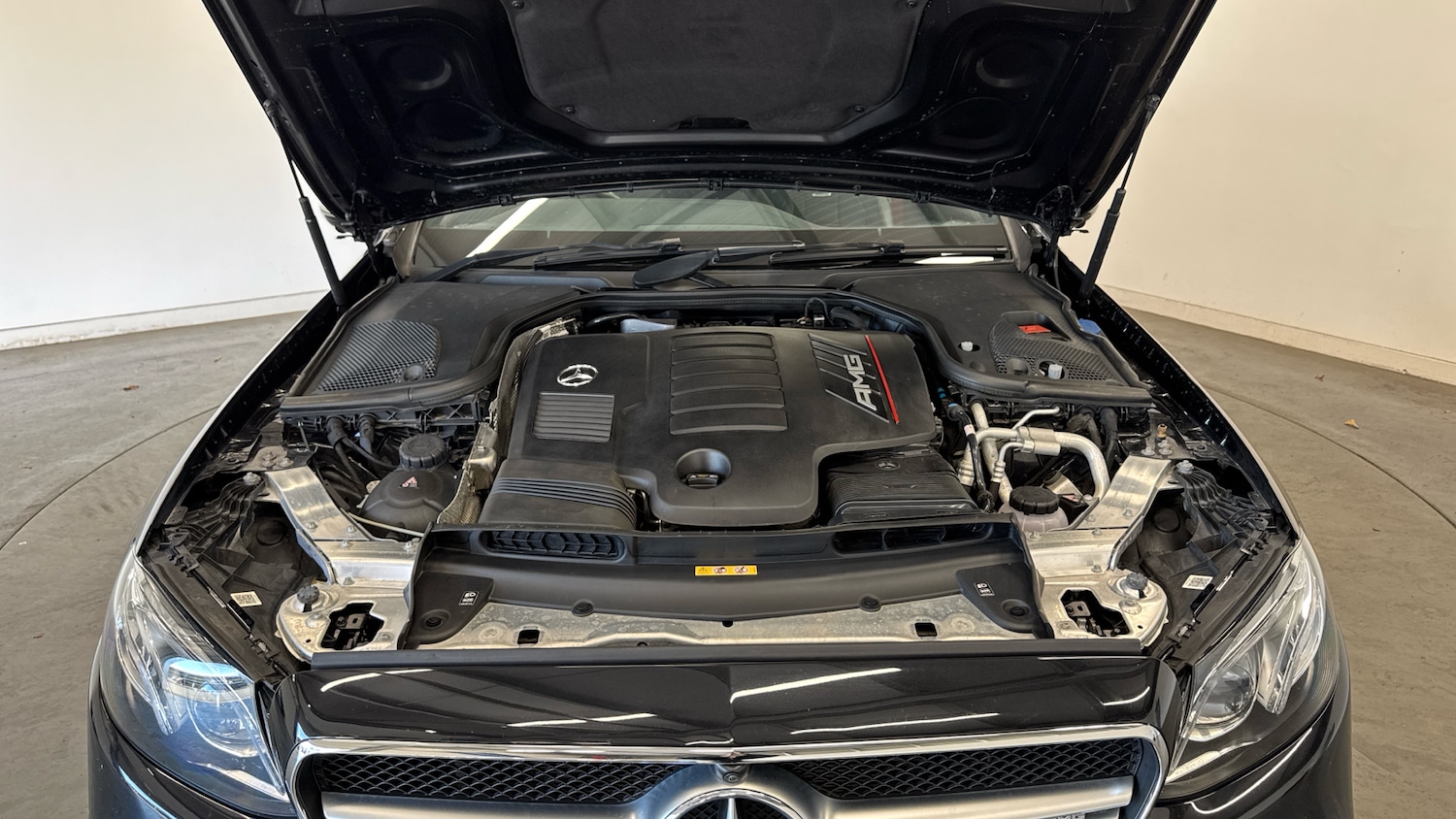 Used Mercedes-Benz E-Class 2020 for sale - 76004850: Photo 8