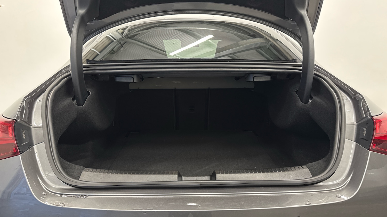 Used Mercedes-Benz CLA 2024 for sale - 76354940: Photo 4
