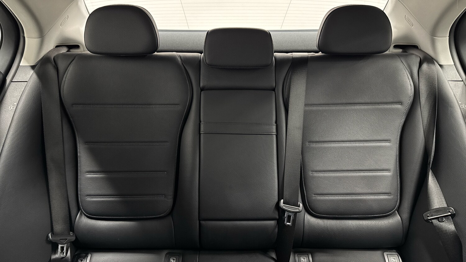 Used Mercedes-Benz C Class 2022 for sale - 76627817: Photo 15