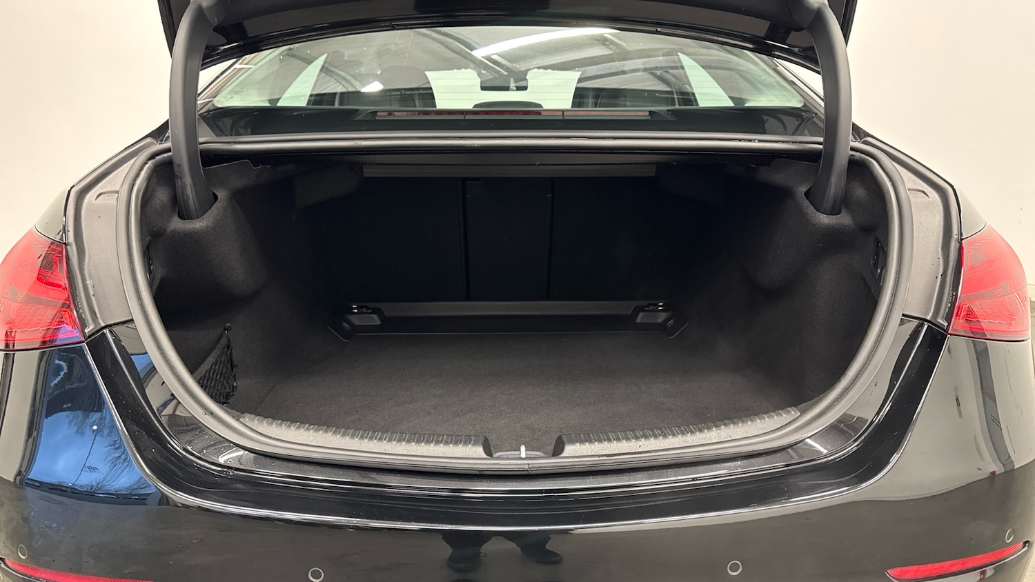 Used Mercedes-Benz C Class 2022 for sale - 76627817: Photo 4