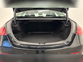 Used Mercedes-Benz C Class 2022 for sale - 76627817: Photo