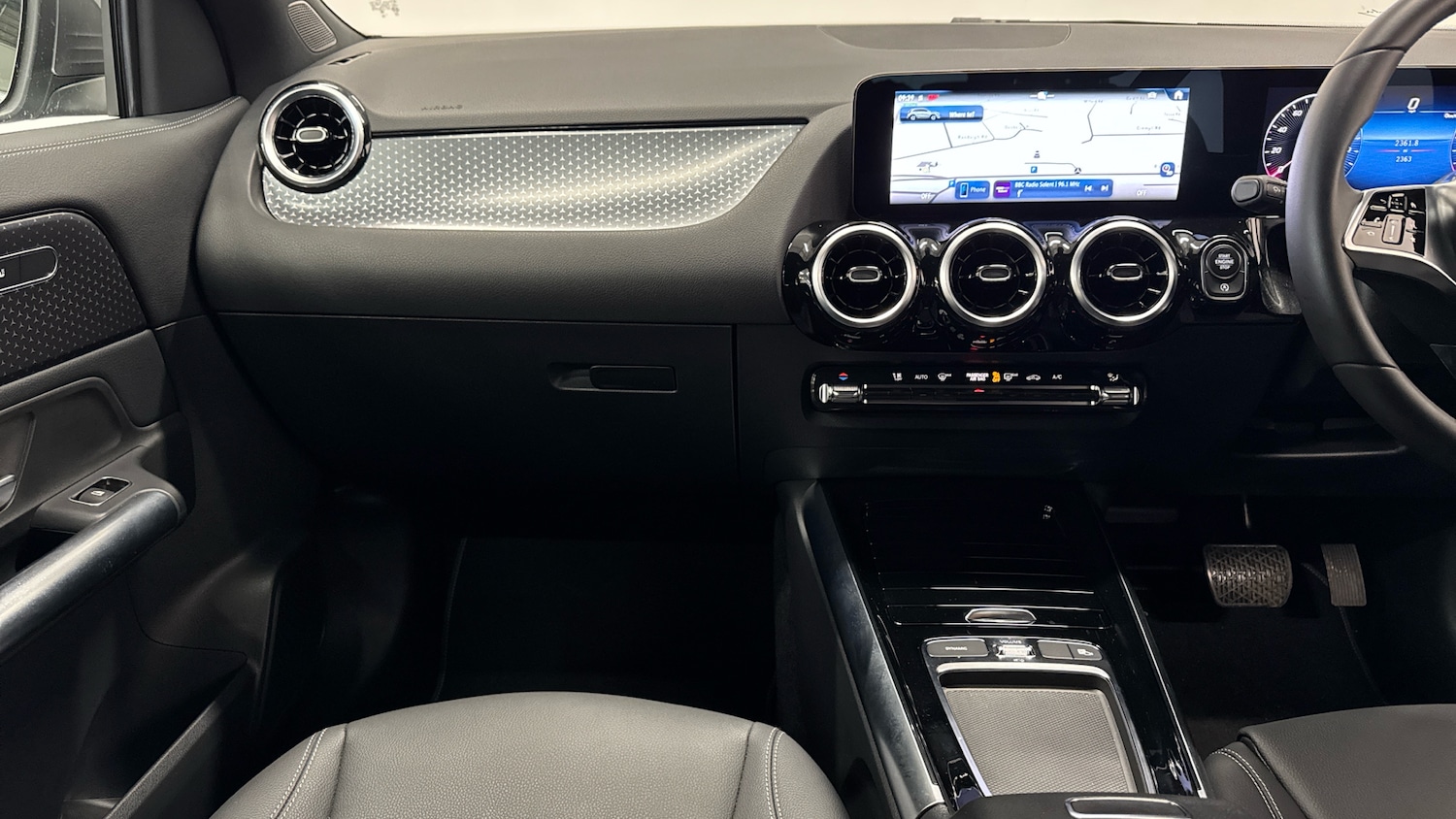 Used Mercedes-Benz GLA 2025 for sale - 77210928: Photo 14