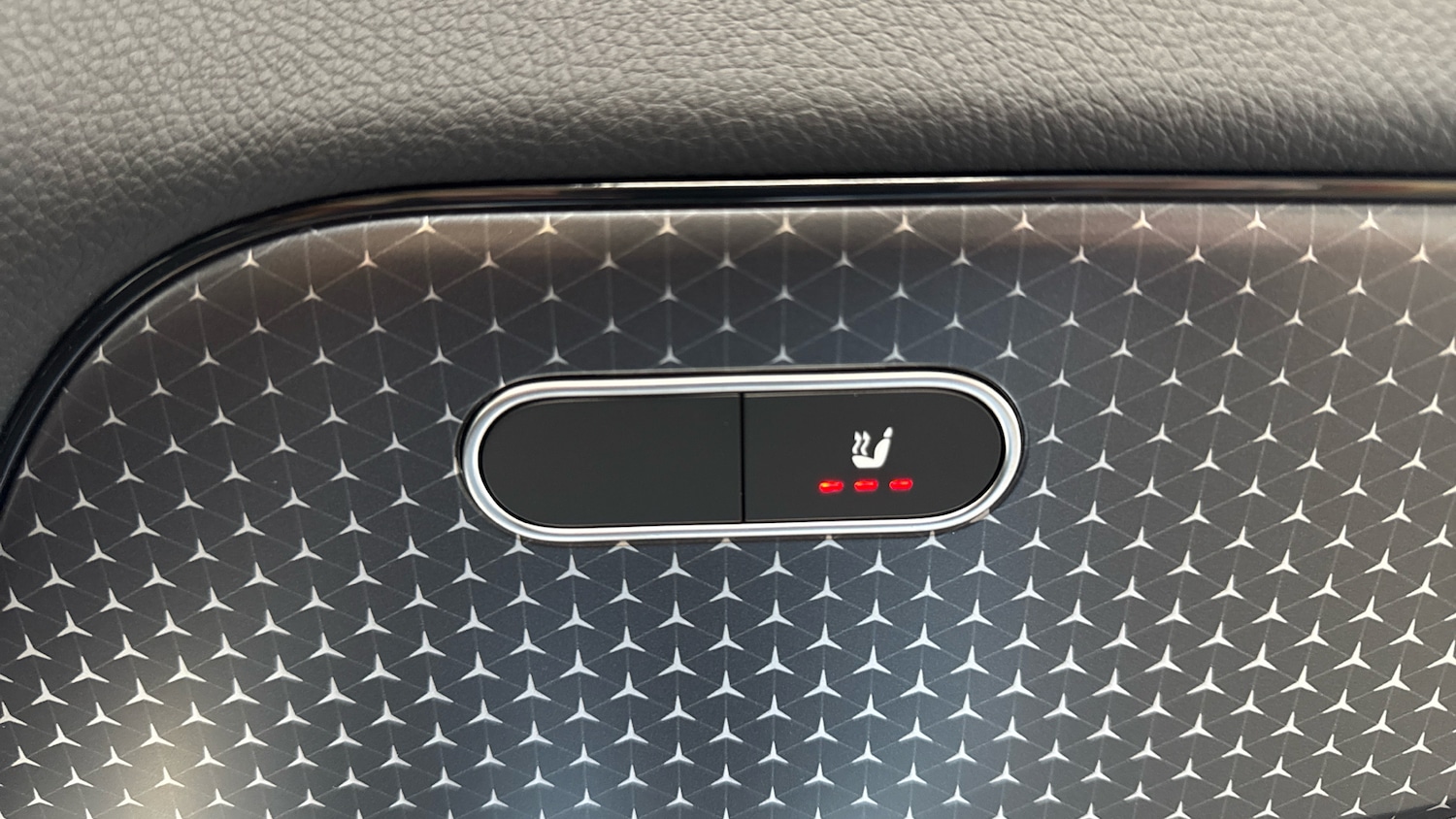 Used Mercedes-Benz GLA 2025 for sale - 77210928: Photo 24