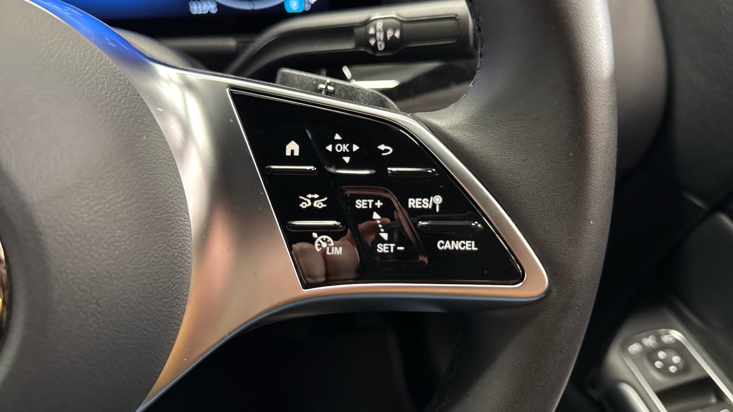 Used Mercedes-Benz GLA 2025 for sale - 77210928: Photo 31