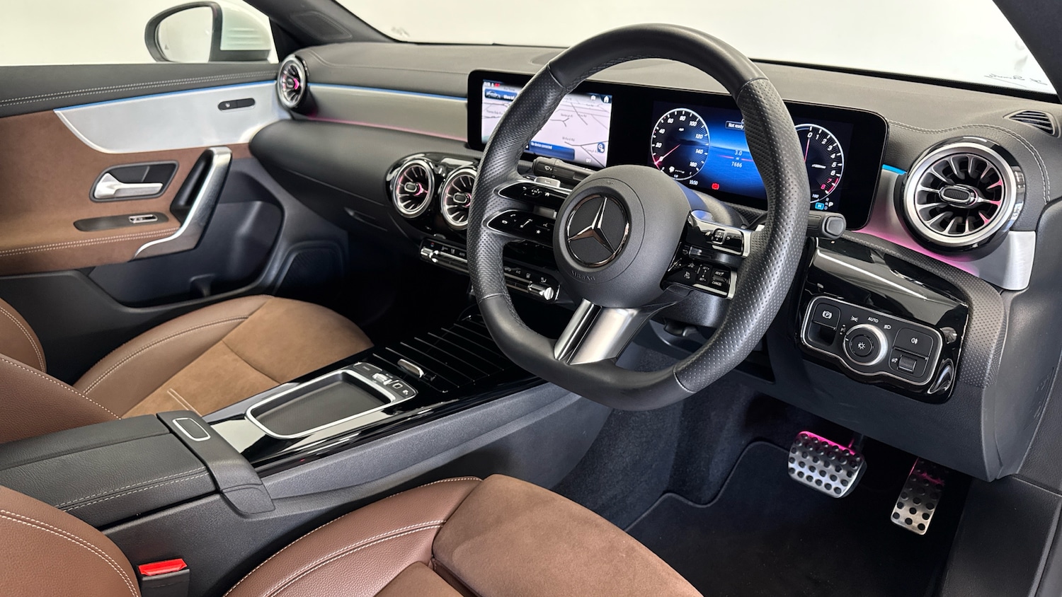 Used Mercedes-Benz CLA 2025 for sale - 76354941: Photo 11