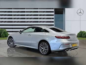 Used Mercedes-Benz E Class 2023 for sale - 77324382: Photo