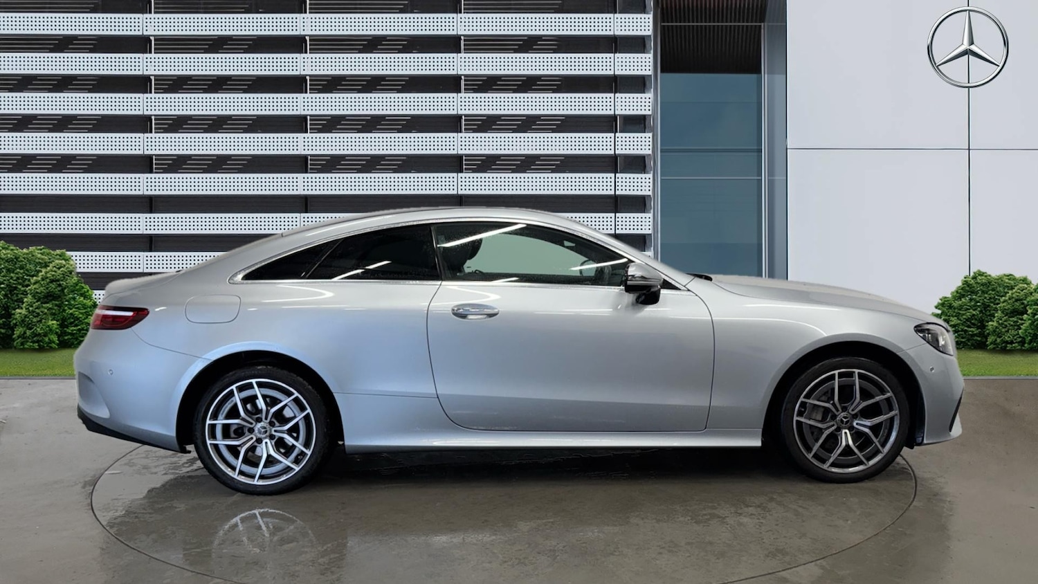 Used Mercedes-Benz E Class 2023 for sale - 77324382: Photo 5