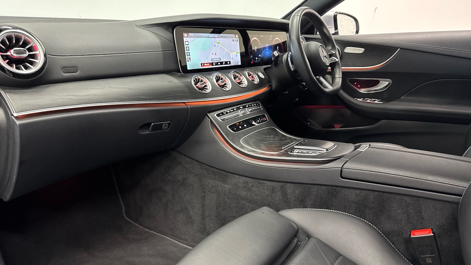 Used Mercedes-Benz E Class 2023 for sale - 77324382: Photo 9