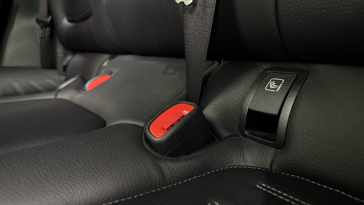 Used Mercedes-Benz GLC 2024 for sale - 77541902: Photo 17