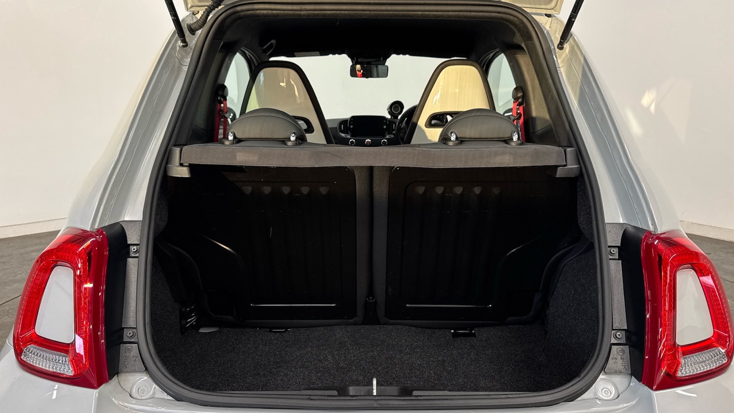 Used Abarth 695 2021 for sale - 77329072: Photo 4