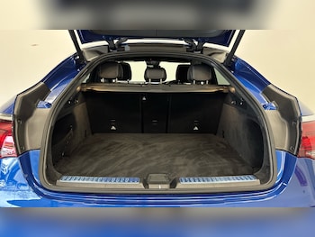 Used Mercedes-Benz GLC 2023 for sale - 78222734: Photo