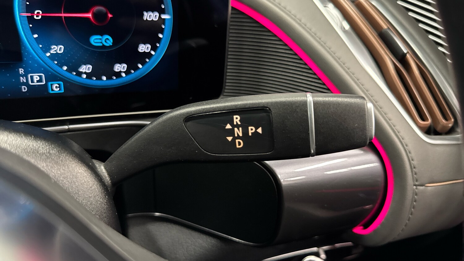 Used Mercedes-Benz EQC 2021 for sale - 77998261: Photo 13