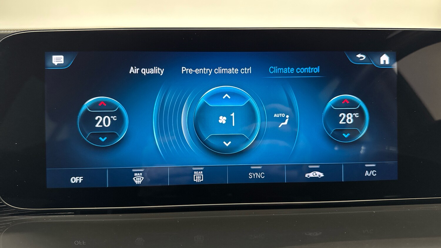 Used Mercedes-Benz EQC 2021 for sale - 77998261: Photo 39