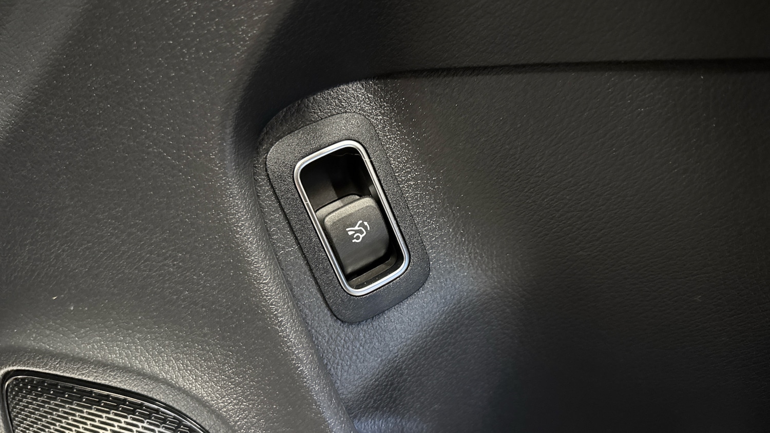 Used Mercedes-Benz CLA 2024 for sale - 76682239: Photo 26