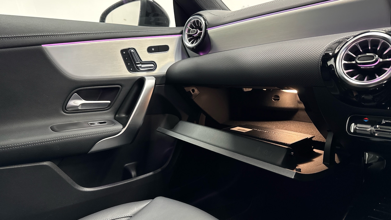 Used Mercedes-Benz CLA 2024 for sale - 76682239: Photo 37