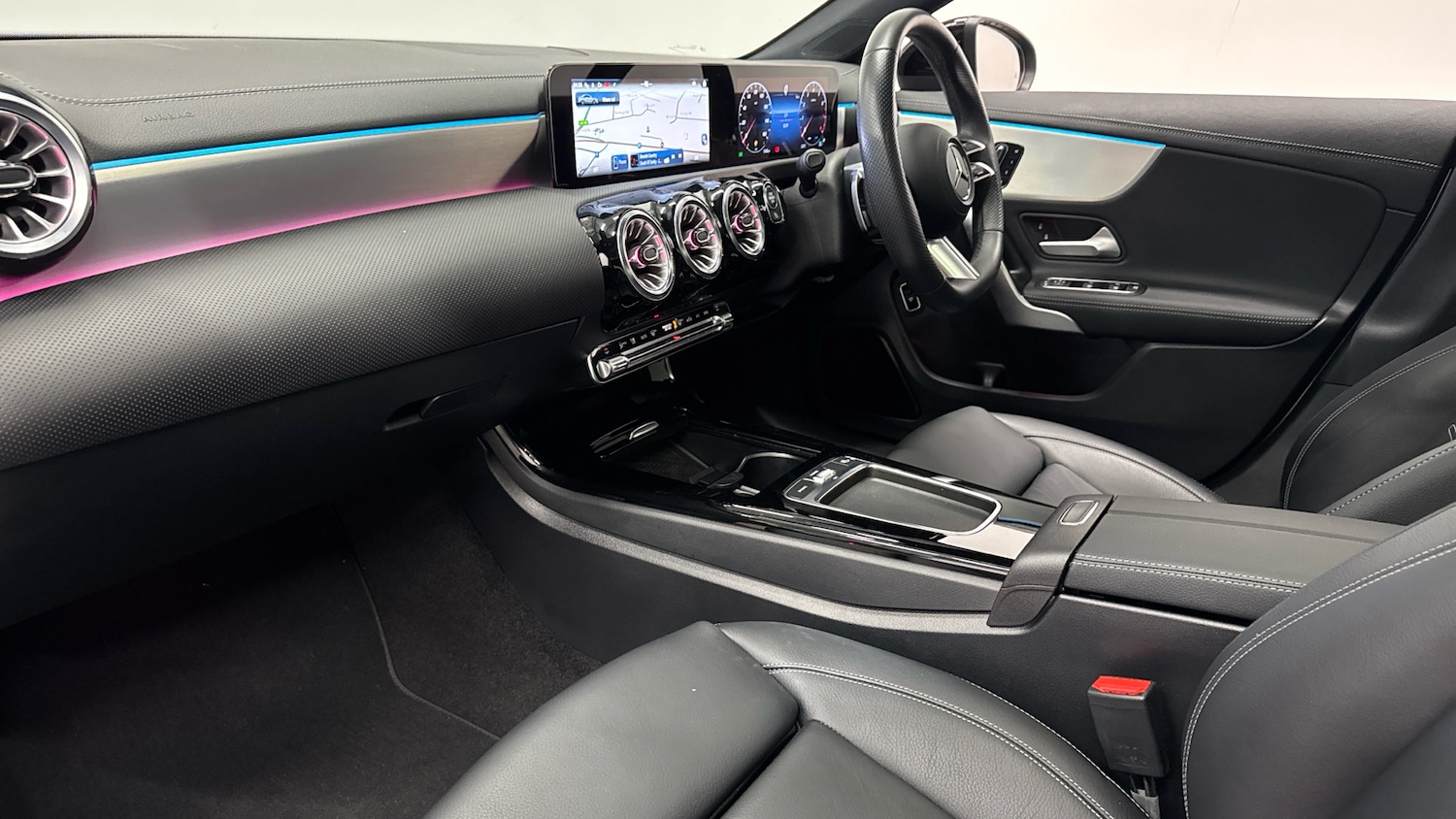 Used Mercedes-Benz CLA 2024 for sale - 76682239: Photo 9