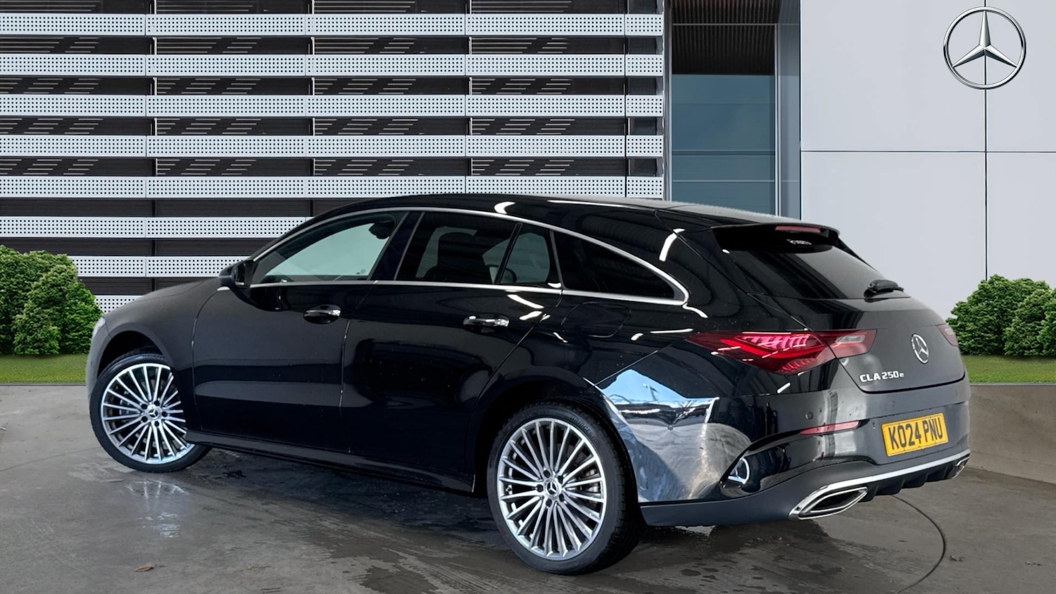 Used Mercedes-Benz CLA 2024 for sale - 76968765: Photo 2