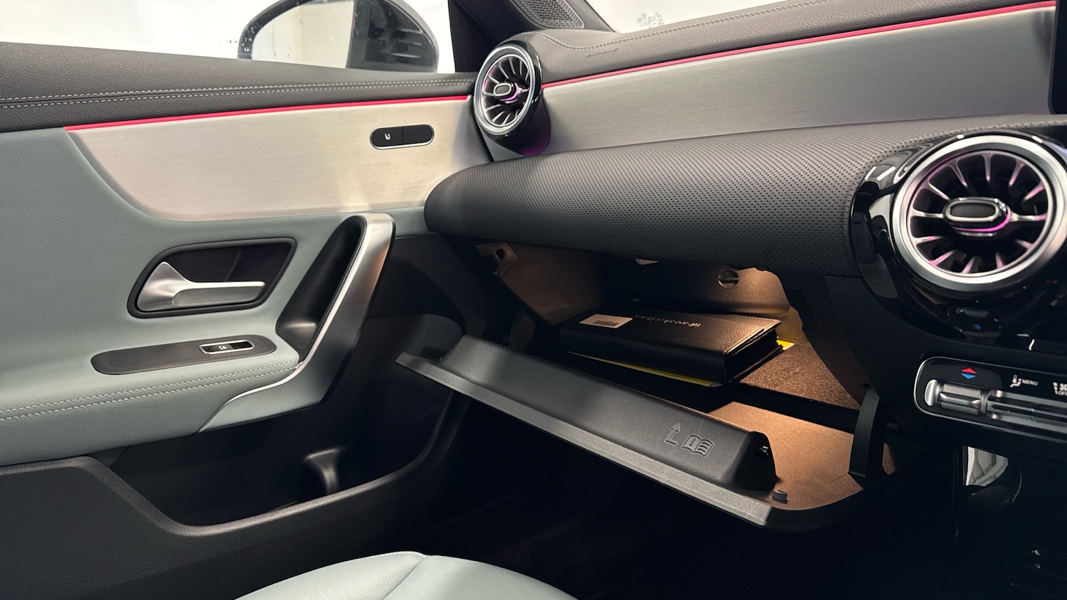 Used Mercedes-Benz CLA 2024 for sale - 76968765: Photo 34