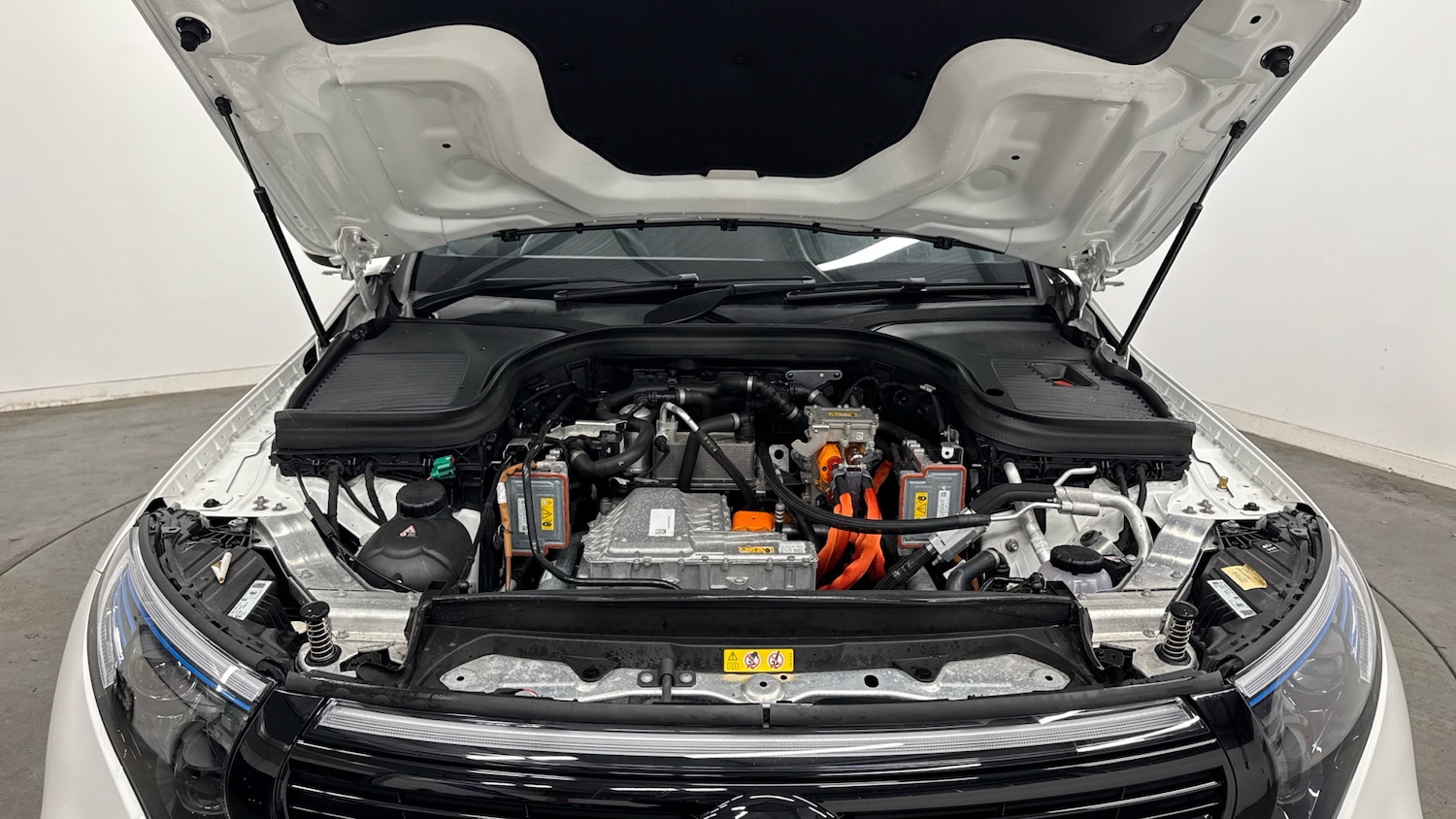 Used Mercedes-Benz EQC 2022 for sale - 77268309: Photo 8