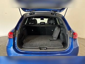 Used Mercedes-Benz GLC 2023 for sale - 78788381: Photo