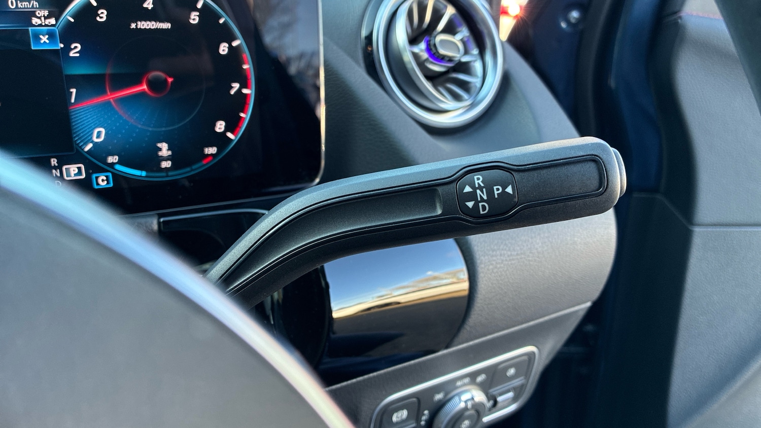 Used Mercedes-Benz GLA 2023 for sale - 77915838: Photo 33