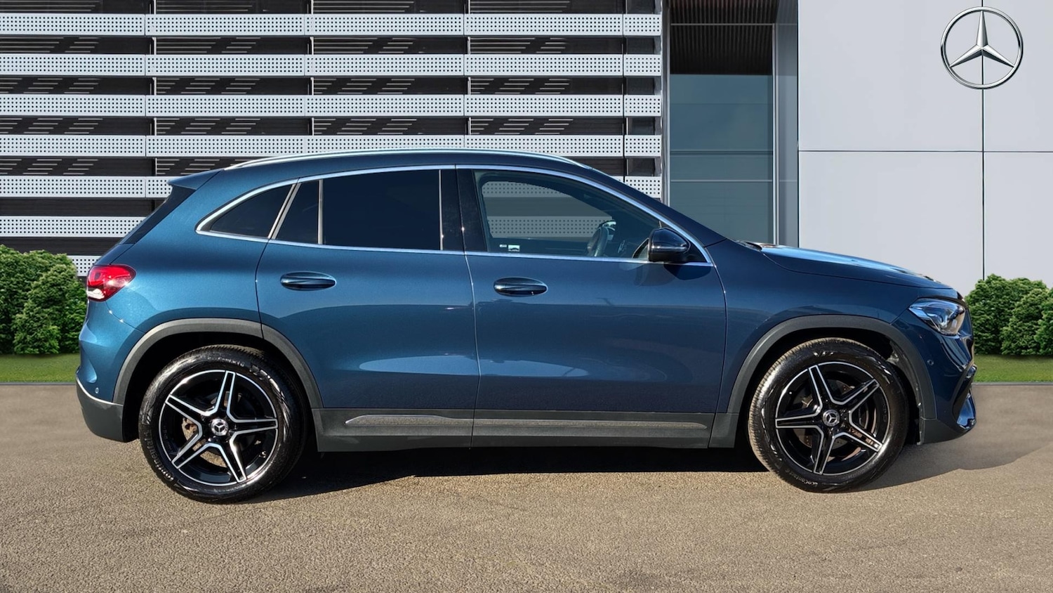 Used Mercedes-Benz GLA 2023 for sale - 77915838: Photo 5