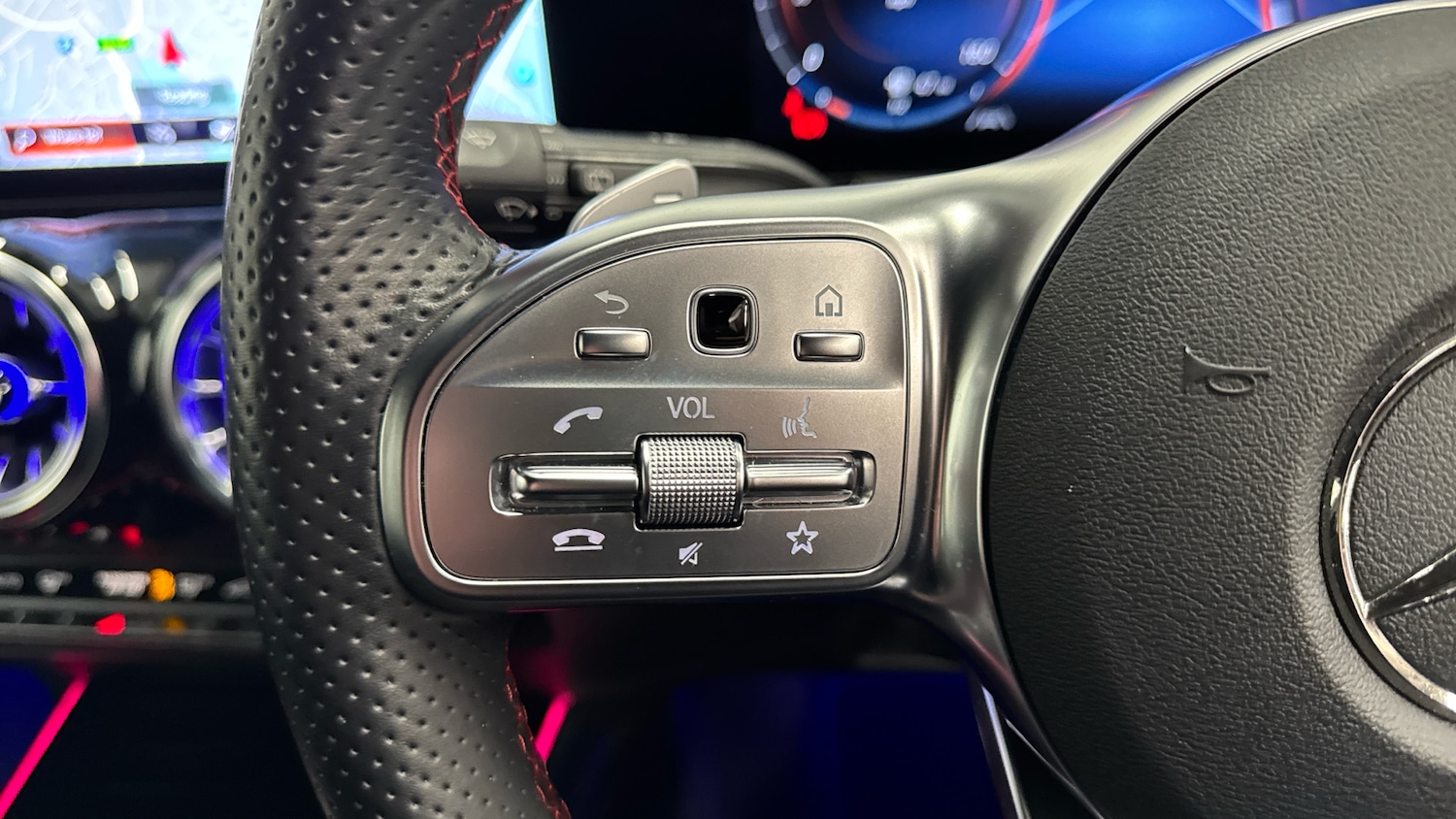 Used Mercedes-Benz GLA 2023 for sale - 77272156: Photo 30