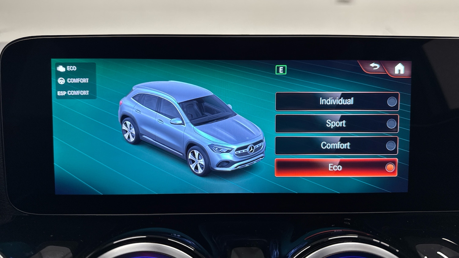 Used Mercedes-Benz GLA 2023 for sale - 77272156: Photo 40