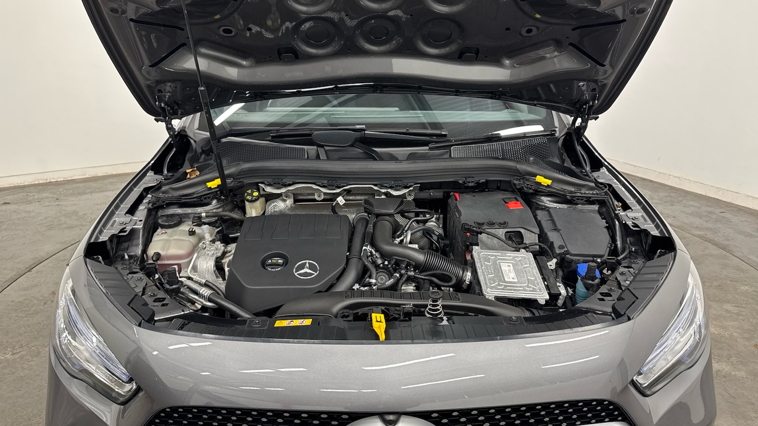 Used Mercedes-Benz GLA 2023 for sale - 77272156: Photo 8