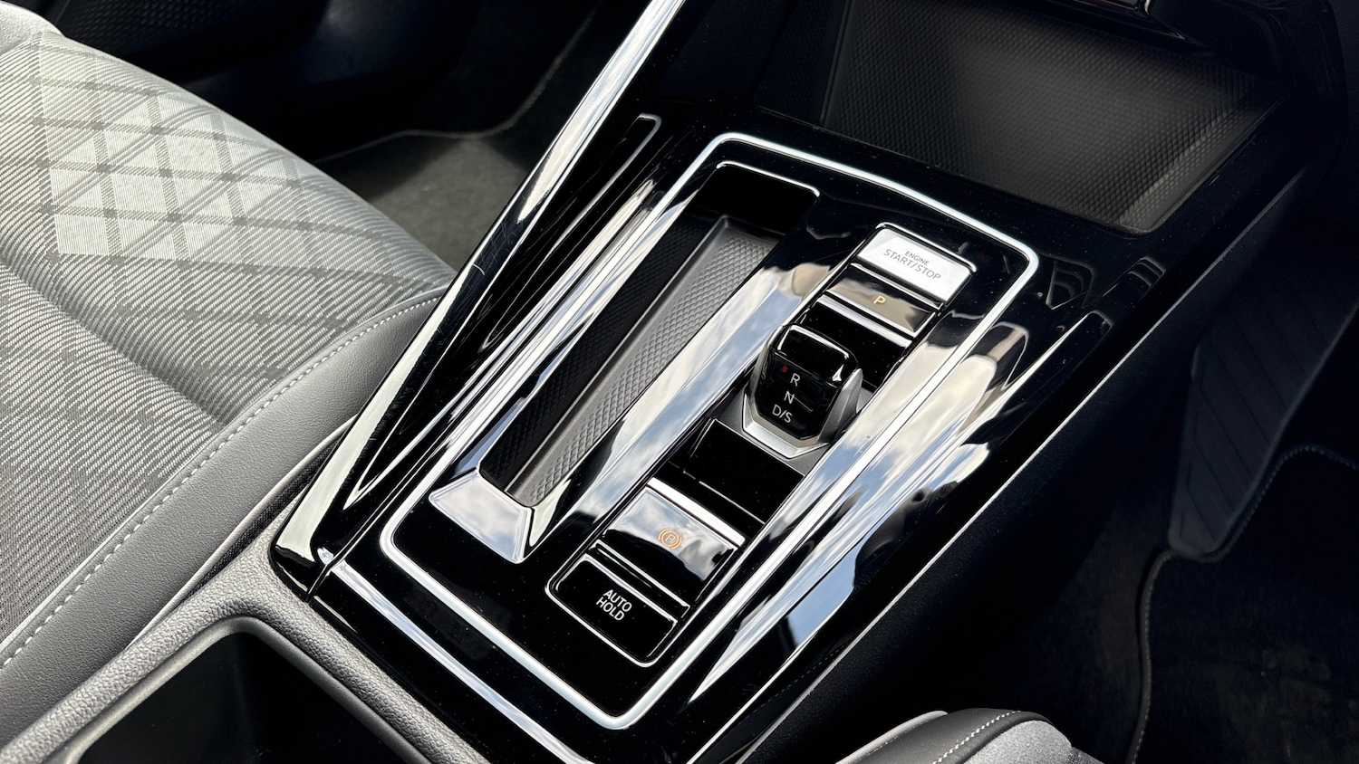 Used Volkswagen Golf 2024 for sale - 76553677: Photo 37