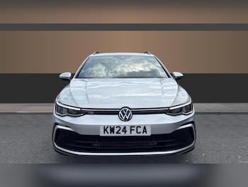 Used Volkswagen Golf 2024 for sale - 76553677: Photo