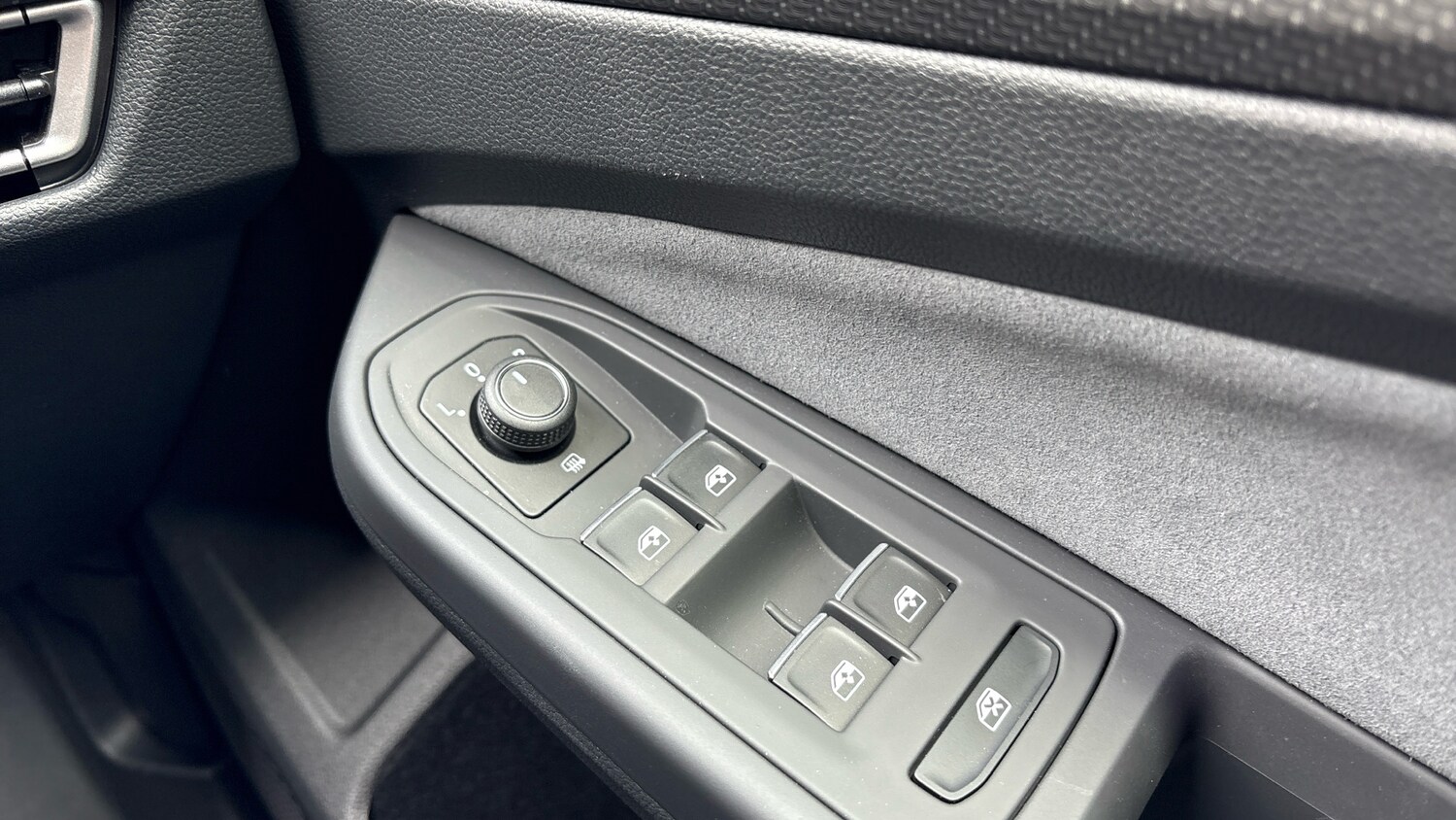 Used Volkswagen Golf 2024 for sale - 76553677: Photo 44