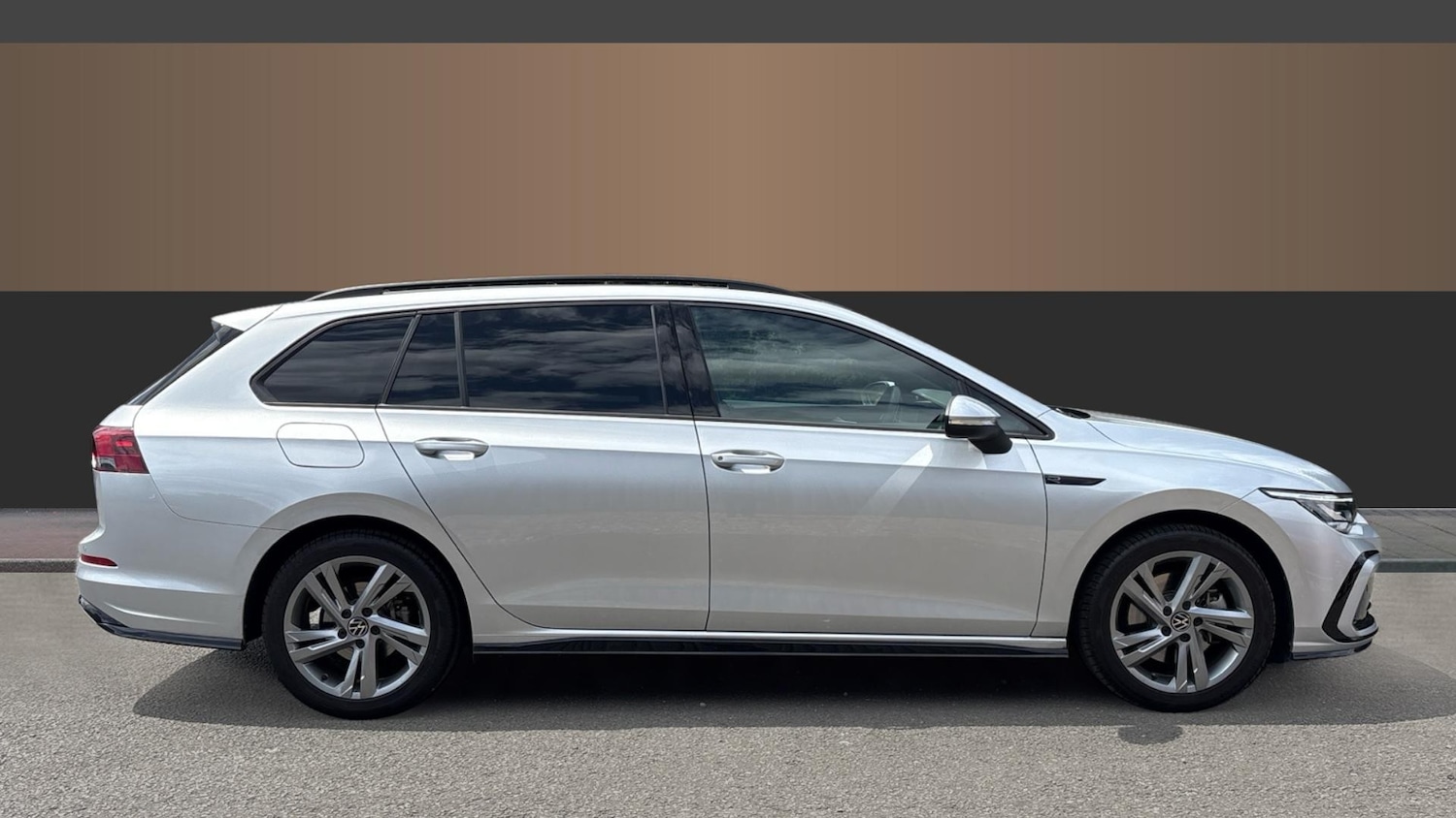 Used Volkswagen Golf 2024 for sale - 76553677: Photo 5