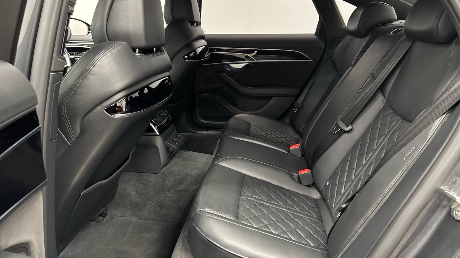 Used Audi A8 2020 for sale - 77220725: Photo 16