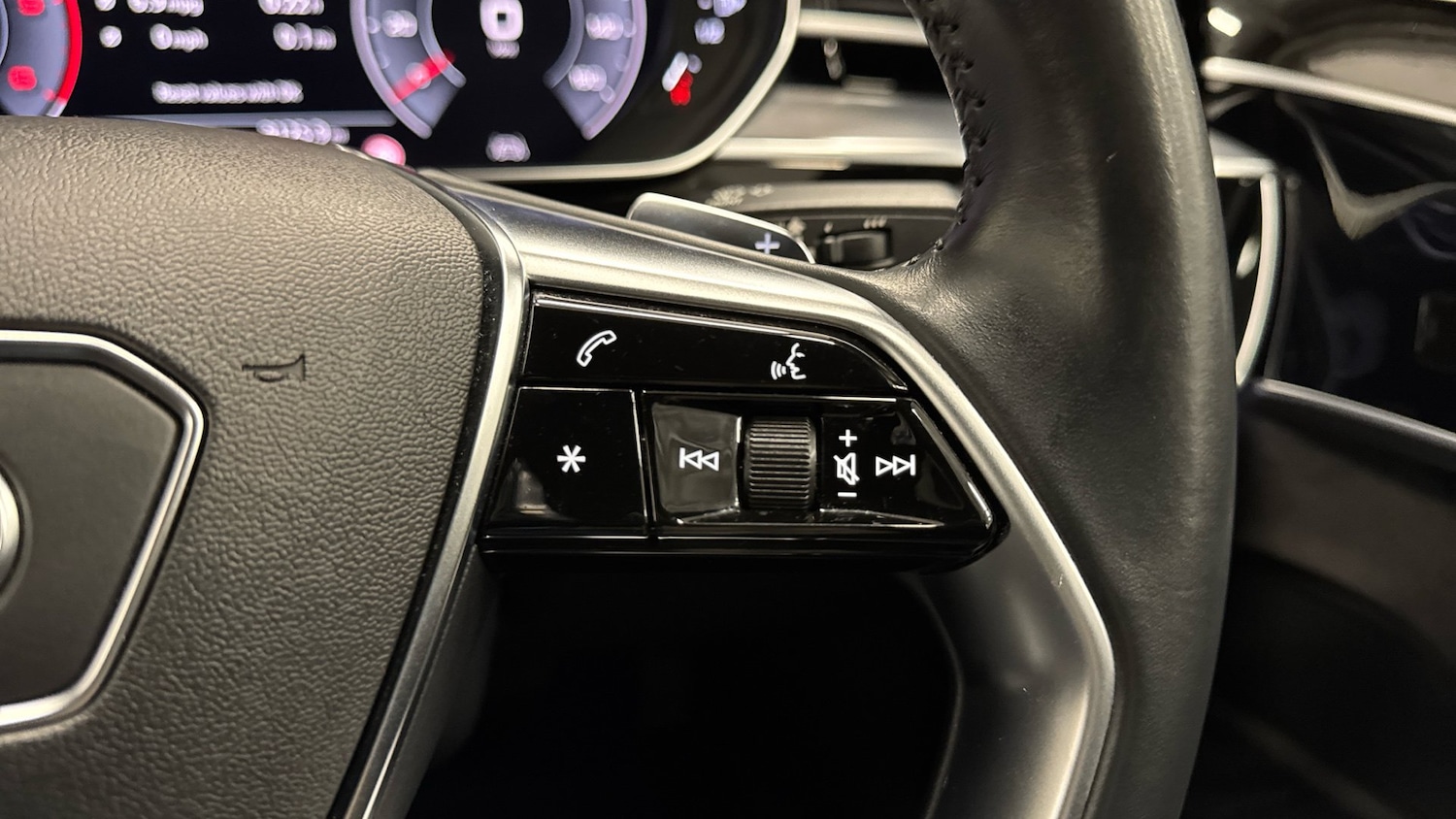 Used Audi A8 2020 for sale - 77220725: Photo 31