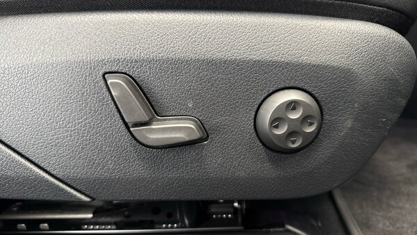 Used Mercedes-Benz EQA 2024 for sale - 76219682: Photo 8