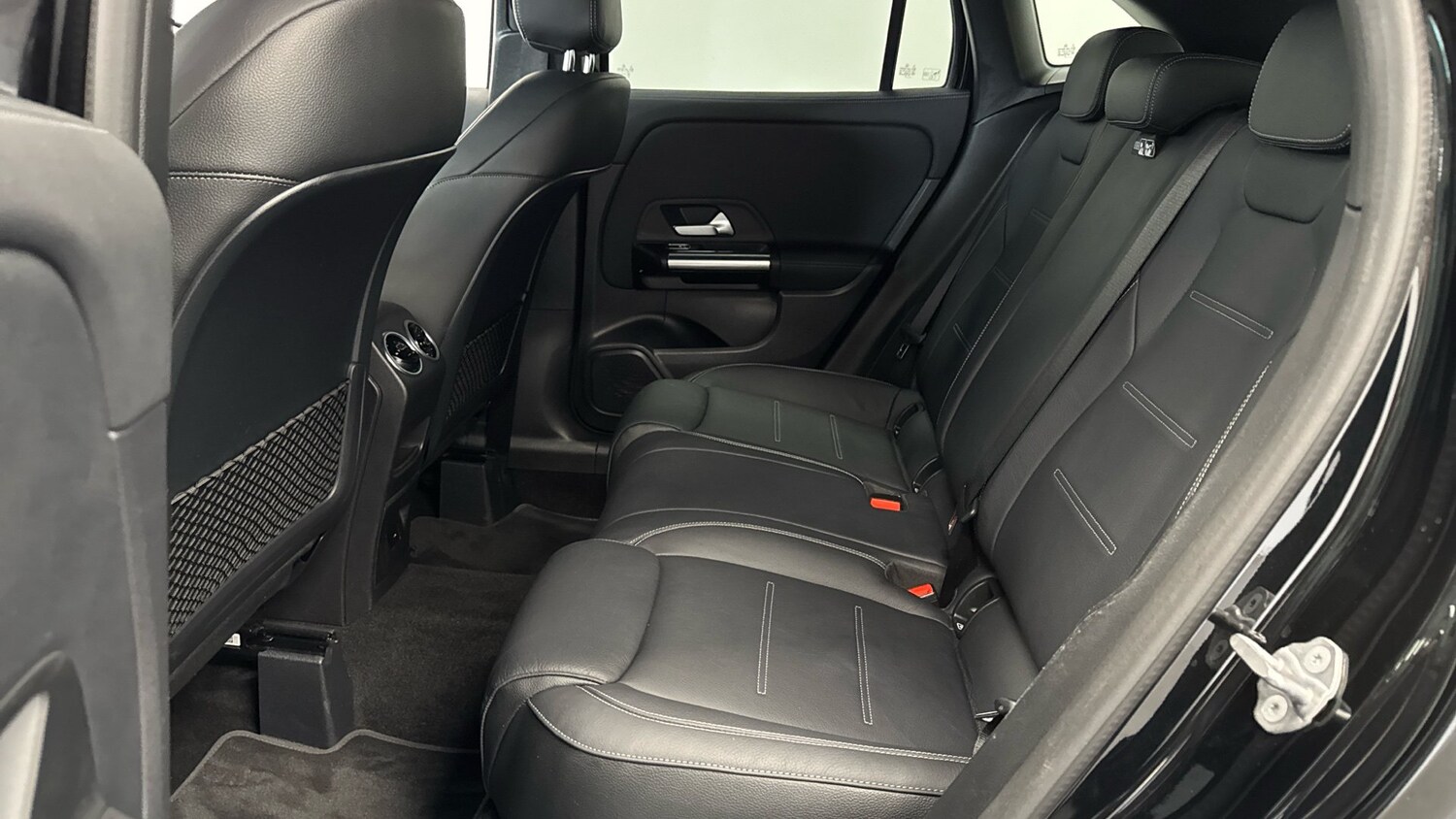 2021 Mercedes-Benz GLA 250e Exclusive Edition 5dr Auto Hatchback Hatchback Hybri - Picture 16 of 24