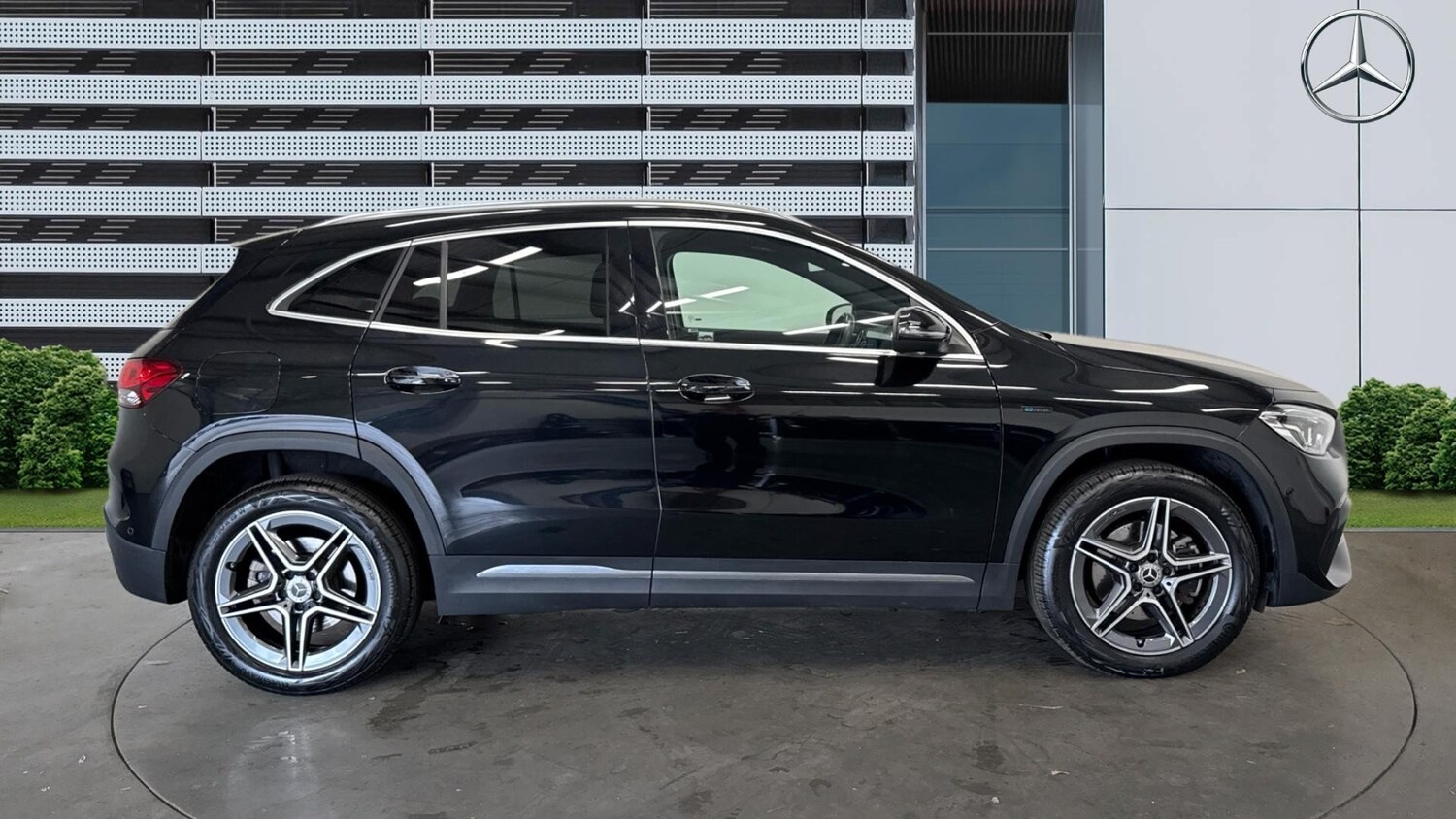 2021 Mercedes-Benz GLA 250e Exclusive Edition 5dr Auto Hatchback Hatchback Hybri - Picture 5 of 24