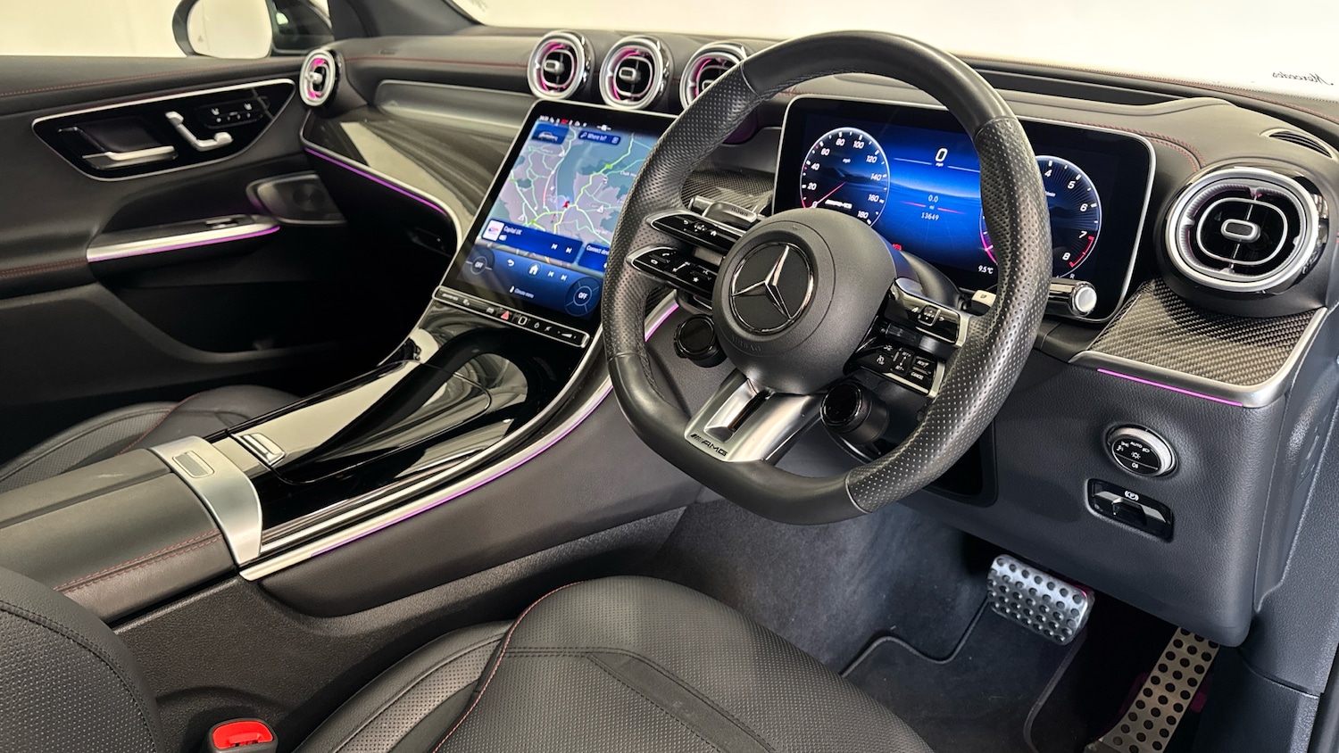 Used Mercedes-Benz GLC 2024 for sale - 77201134: Photo 11