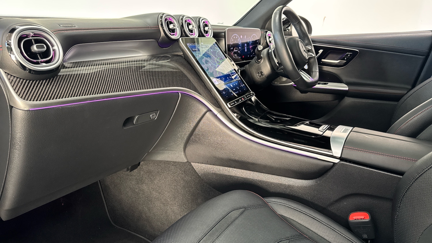 Used Mercedes-Benz GLC 2024 for sale - 77201134: Photo 9