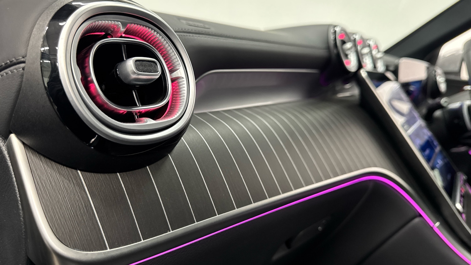 Used Mercedes-Benz GLC 2024 for sale - 77076994: Photo 17